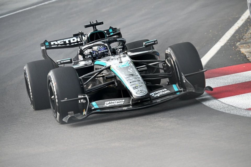 EL1 : George Russell place Mercedes en tête, Leclerc et Norris à l'affût